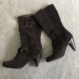 Kelly & Kate Brown Suede Heeled Boot Size 11